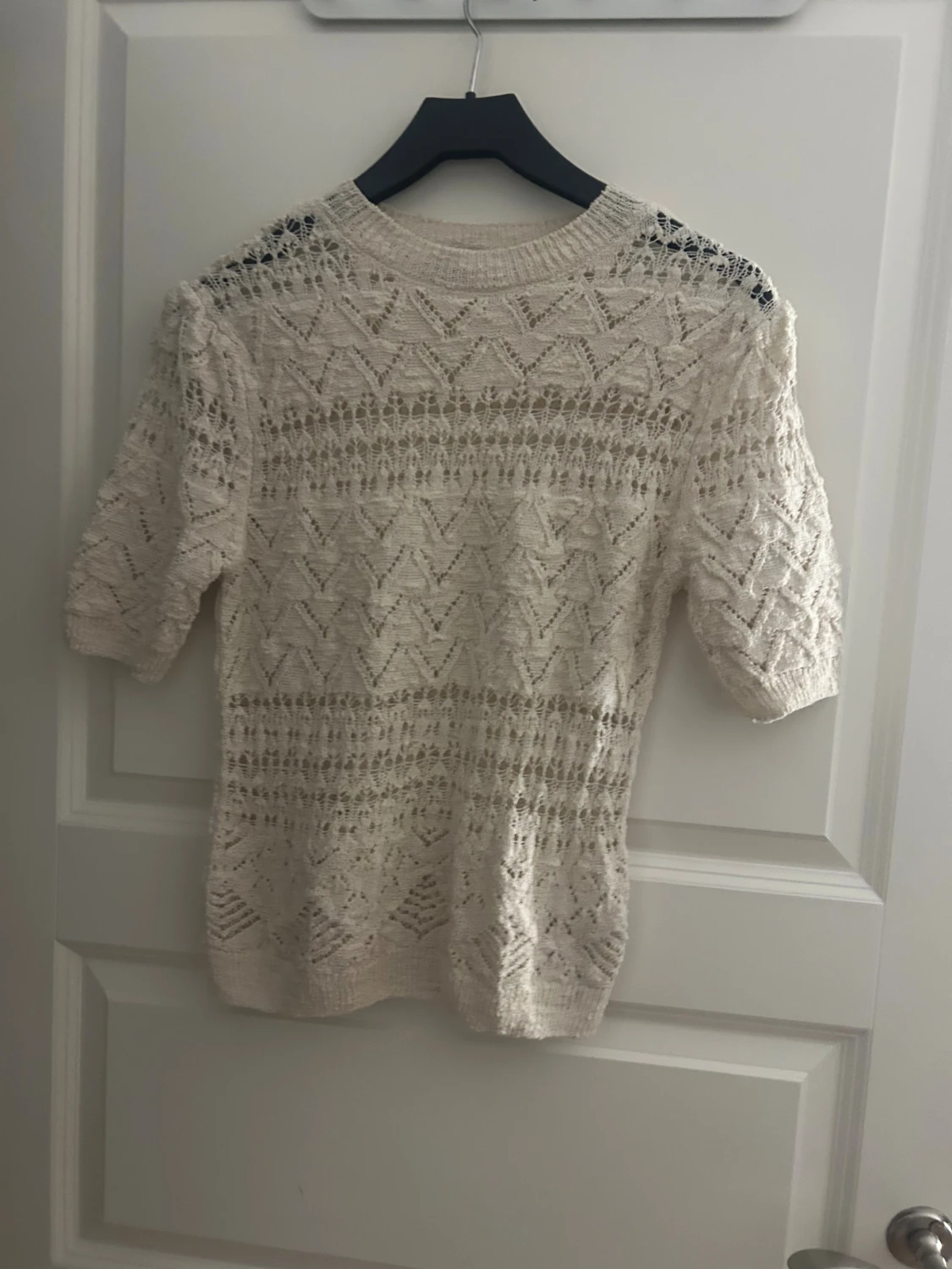 Vit stickad topp