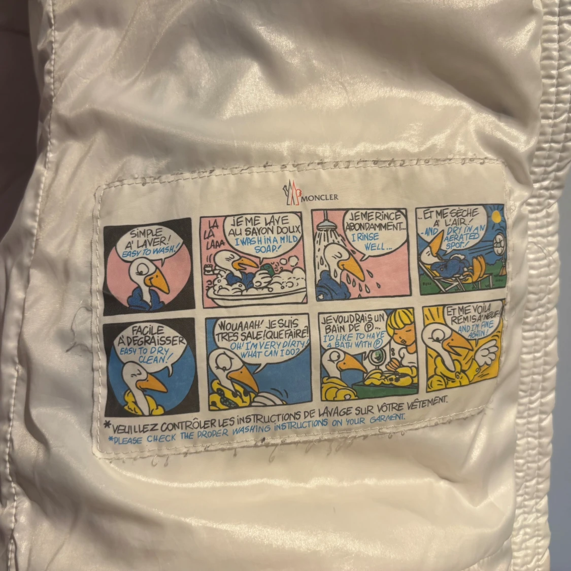 Vit Moncler pufferjacka med dragkedja - 2