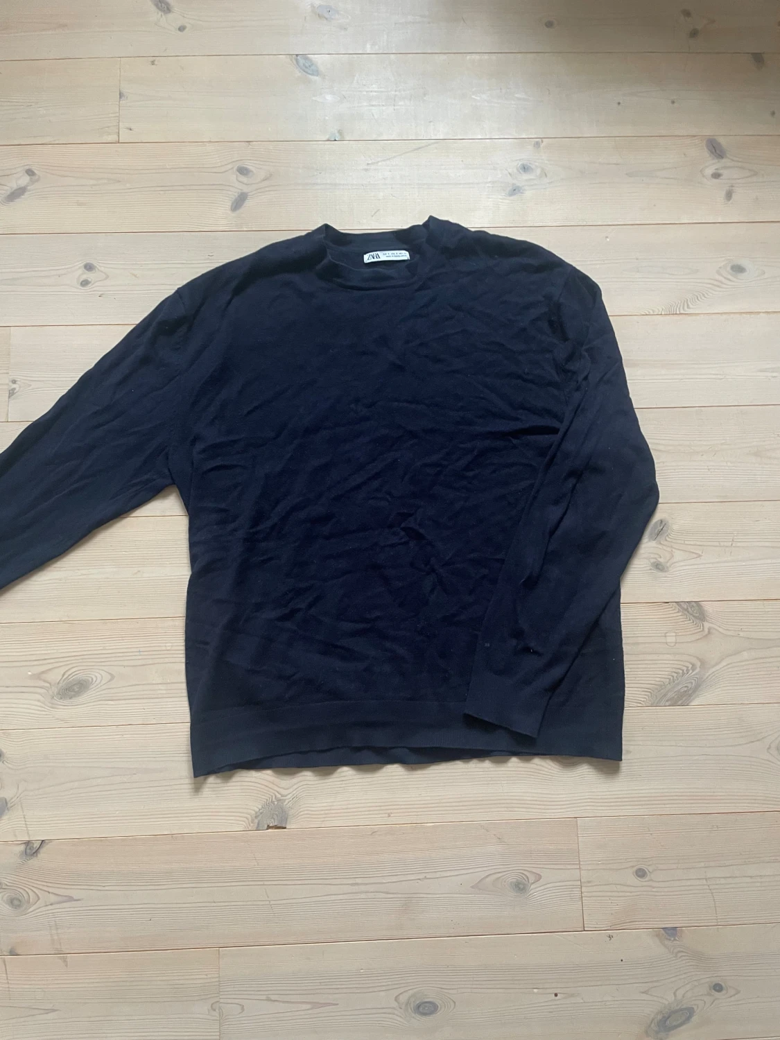 Mörkblå stickad tröja från Zara - 2