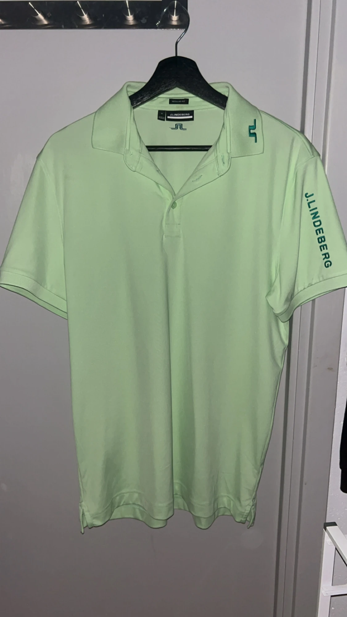 Ljusgrön J.Lindeberg piké