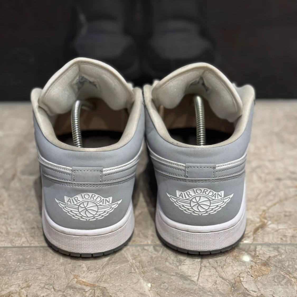 Nike Air Jordan 1 low  - 1