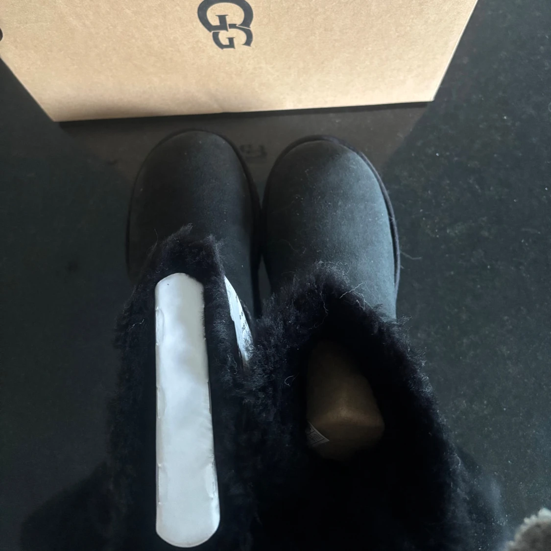 Svarta UGG boots med rosett - 3