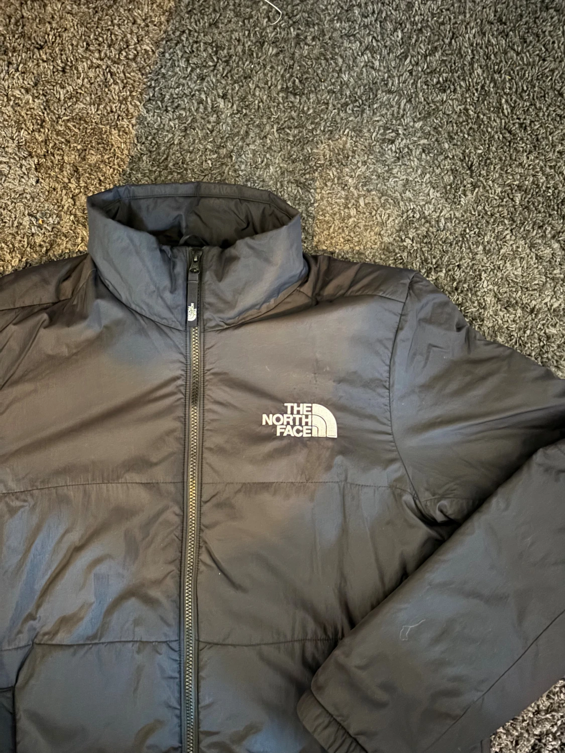 Svart pufferjacka från The North Face - 1