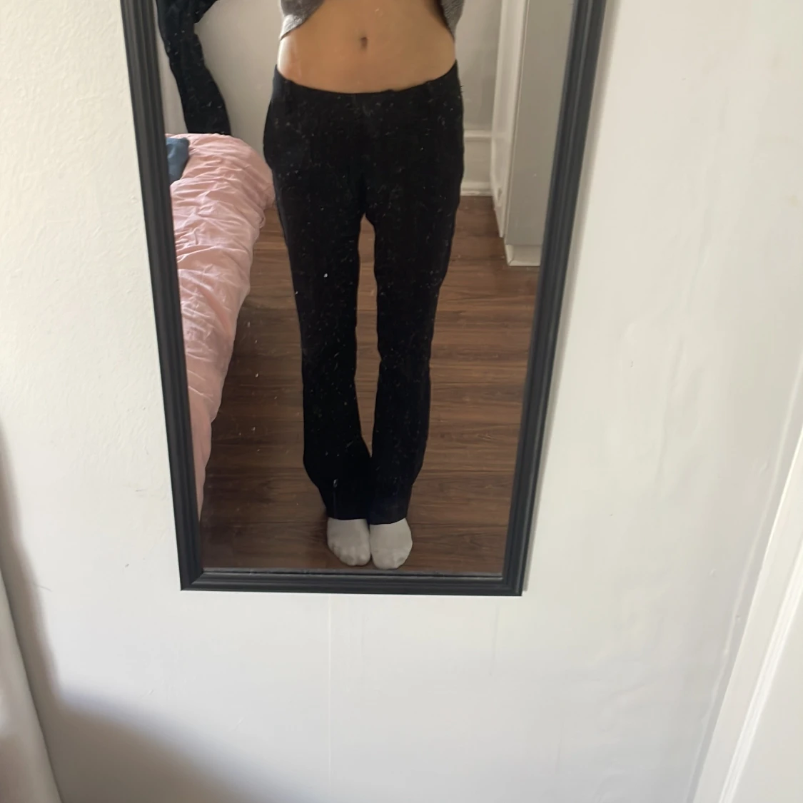 Svarta bootcut byxor - 1