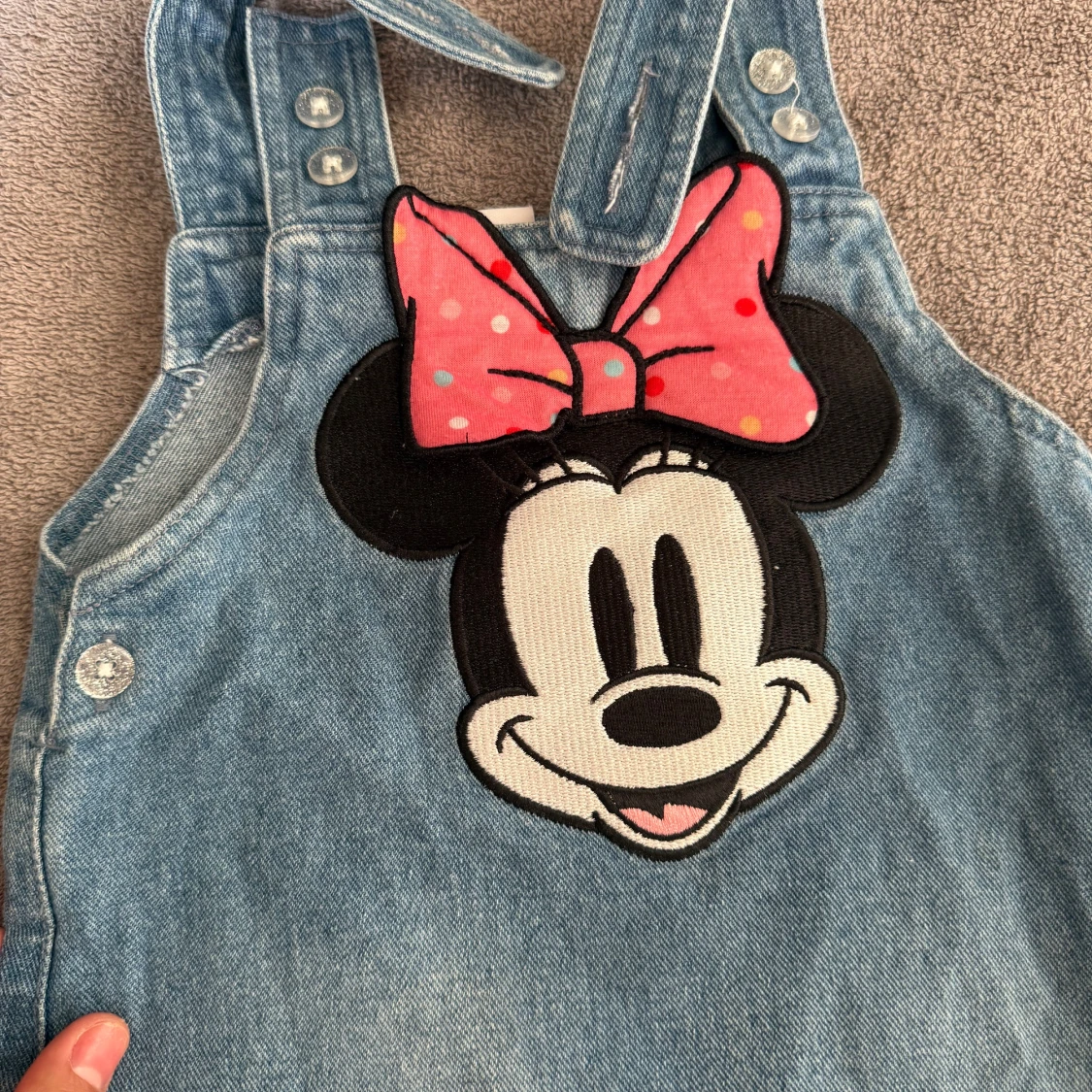 Jeansklänning med Minnie Mouse - 2