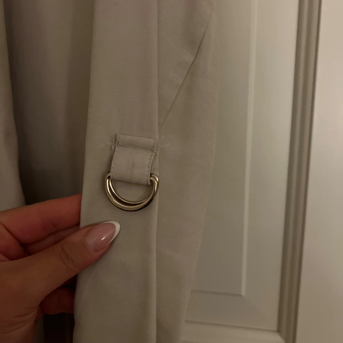 Beige tunn jacka  från Zara - 1