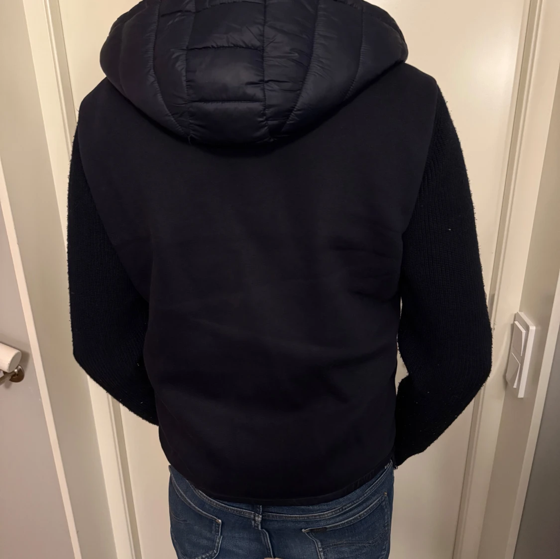 Mörkblå Cardigan från Colmar - 1