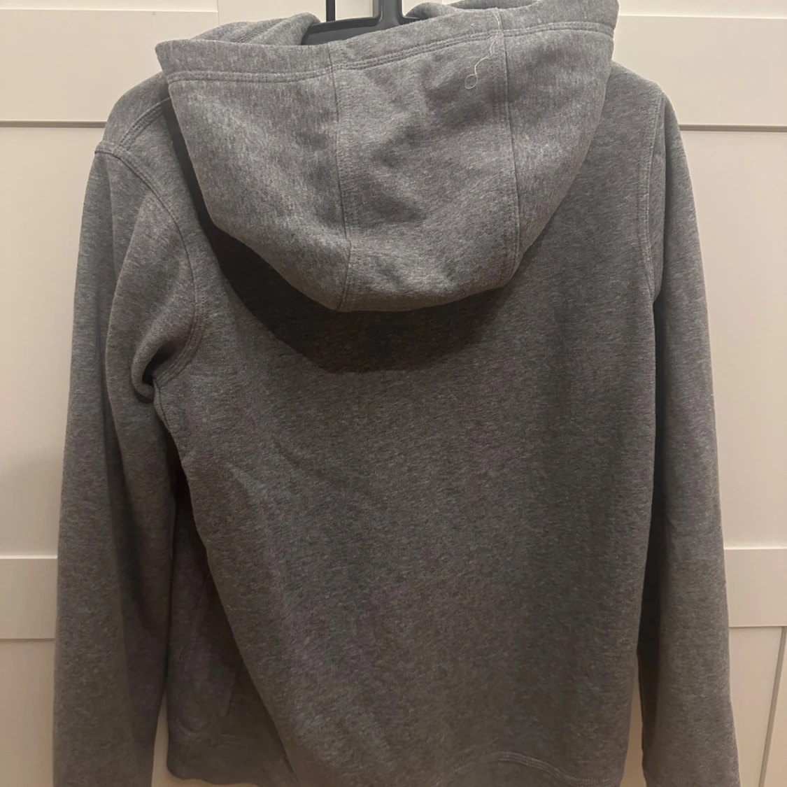 Grå hoodie från Nike XL - 1