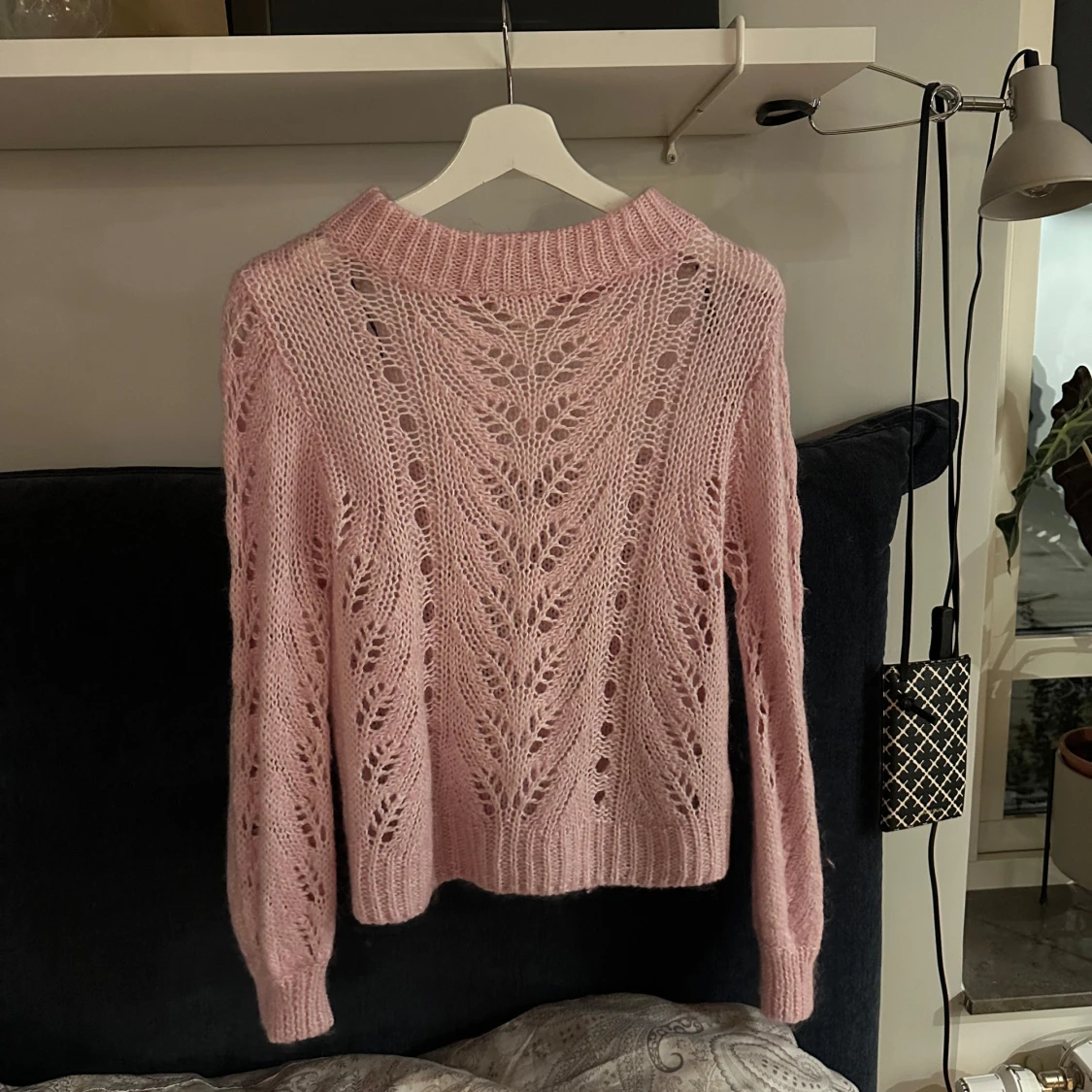 Rosa stickad tröja - 1