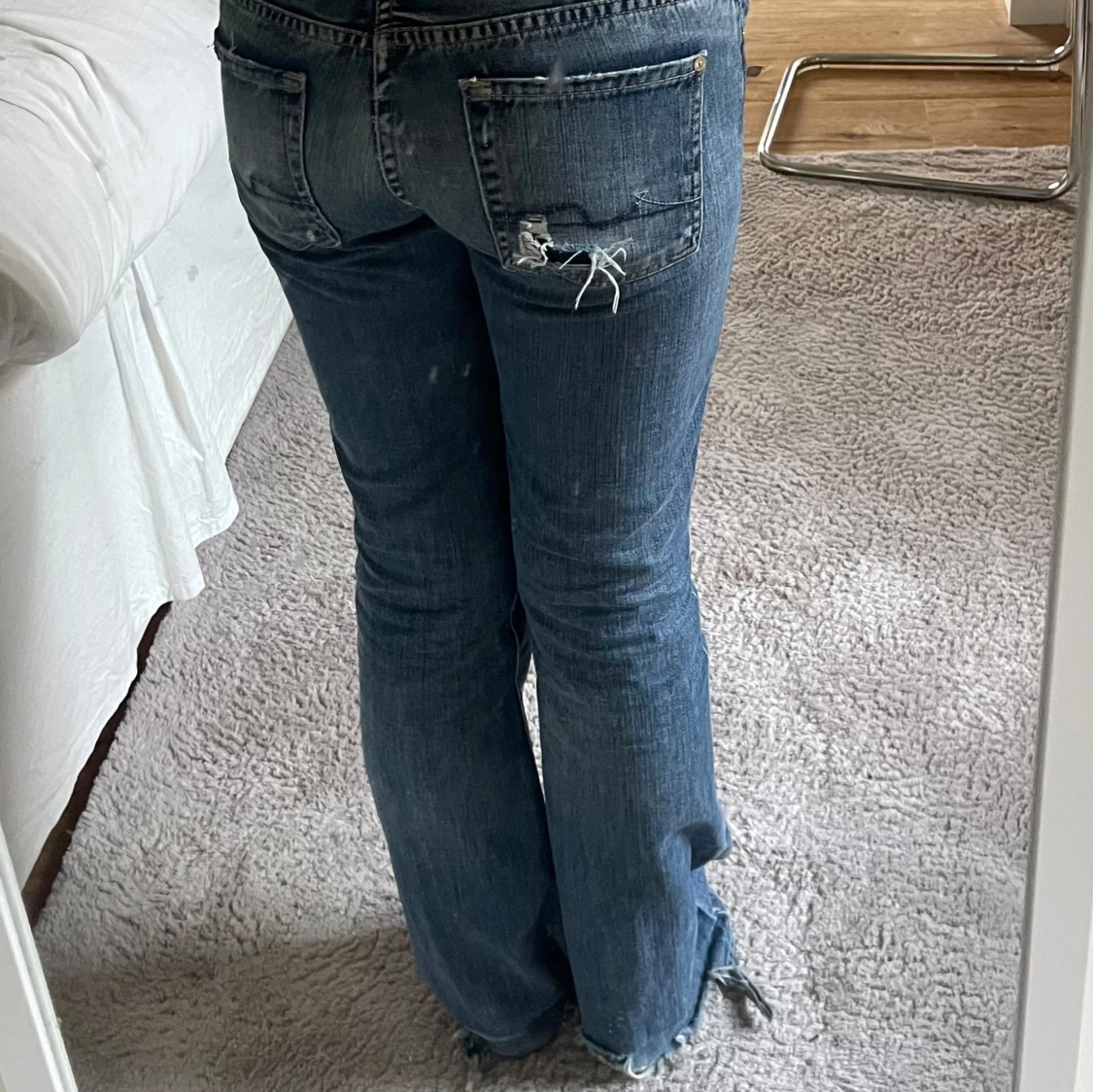 Blå bootcut jeans - 2