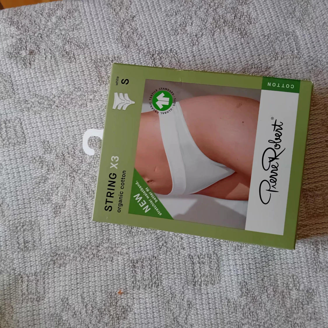 Vita stringtrosor Pierre Robert S