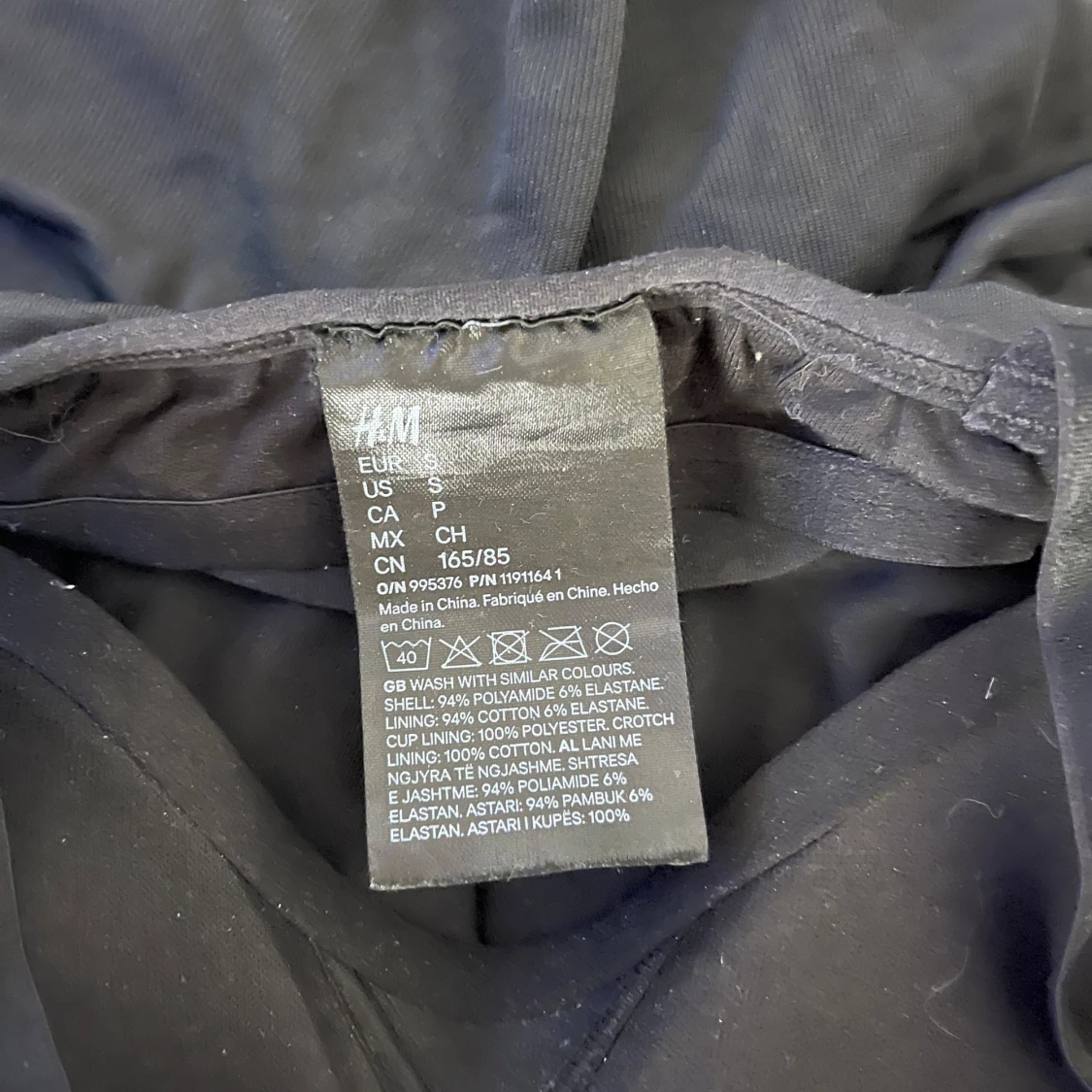 Svart body från H&M, storlek S - 1