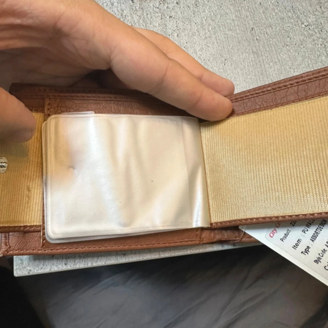 Brun plånbok från Leather Club - 3