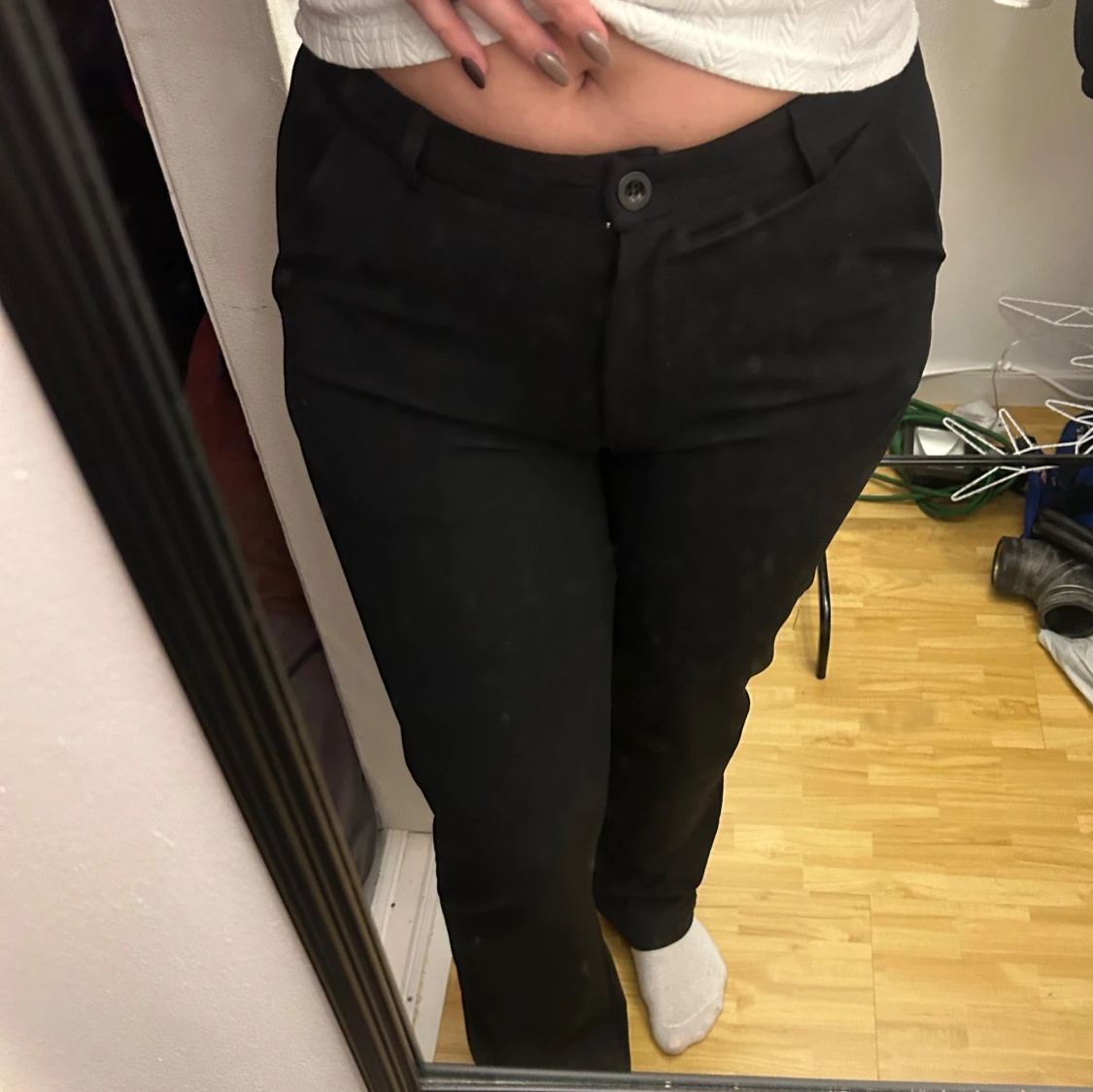 Svarta lågmidjade kostymbyxor från Lager 157 - 1