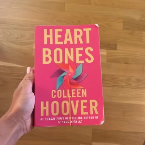 Heart Bones - Heart Bones på Engelska