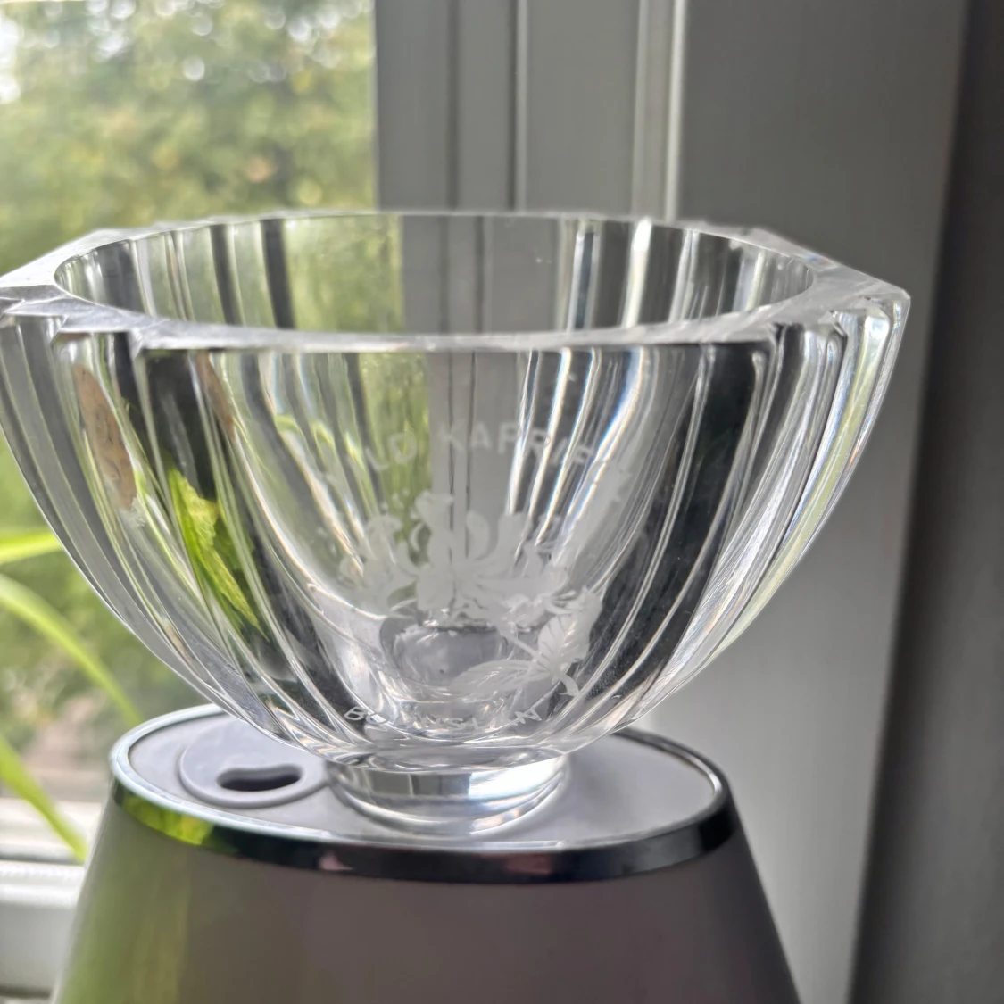 VILD KAPRIFOL VACKER KRISTALL SKÅL SAMLARE  - 4