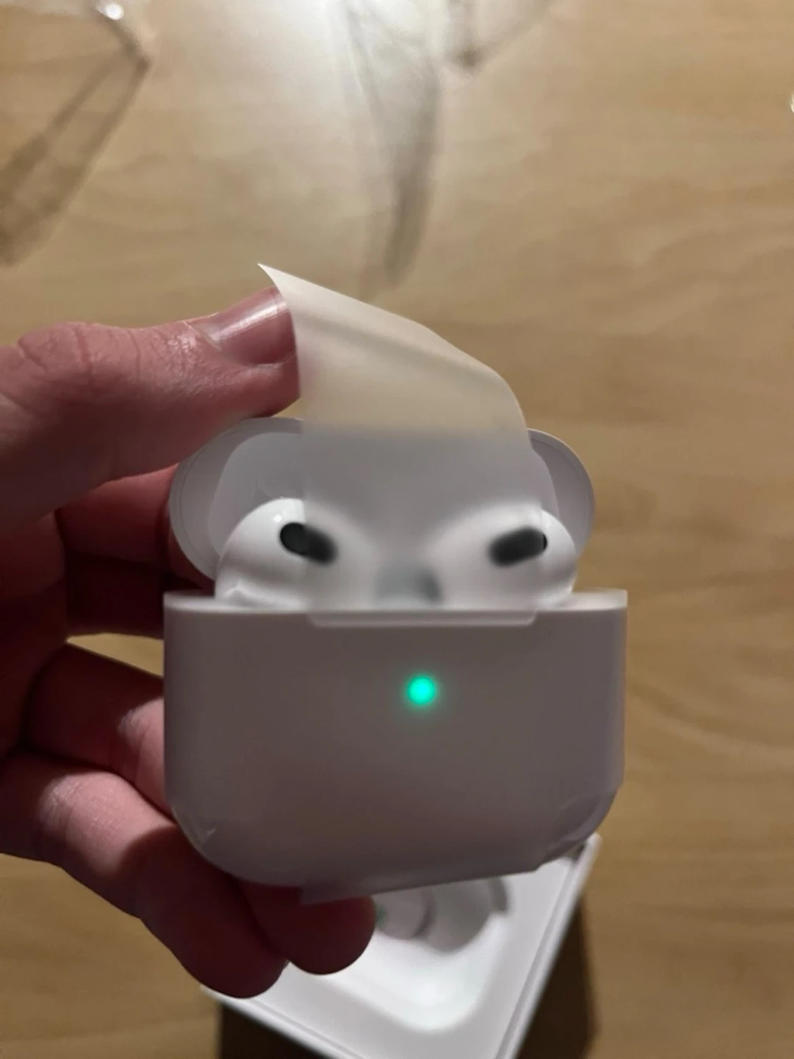 AirPods gen 3 - 2