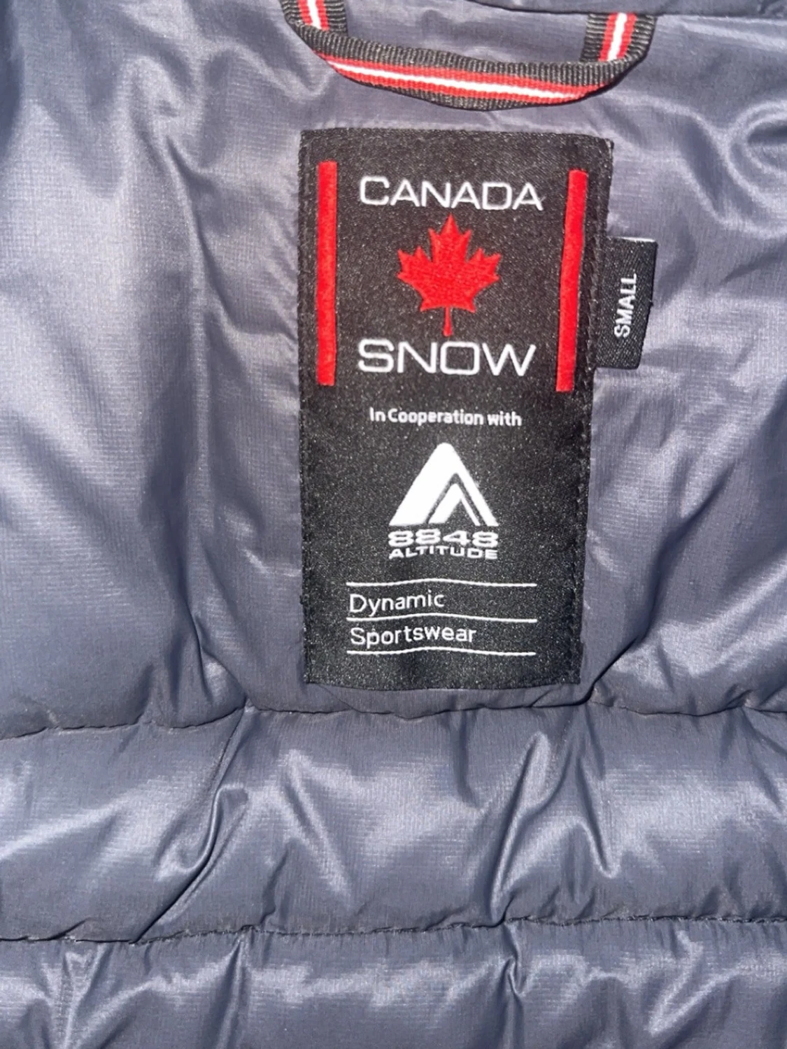 Svart dunjacka från Canada Snow - 4