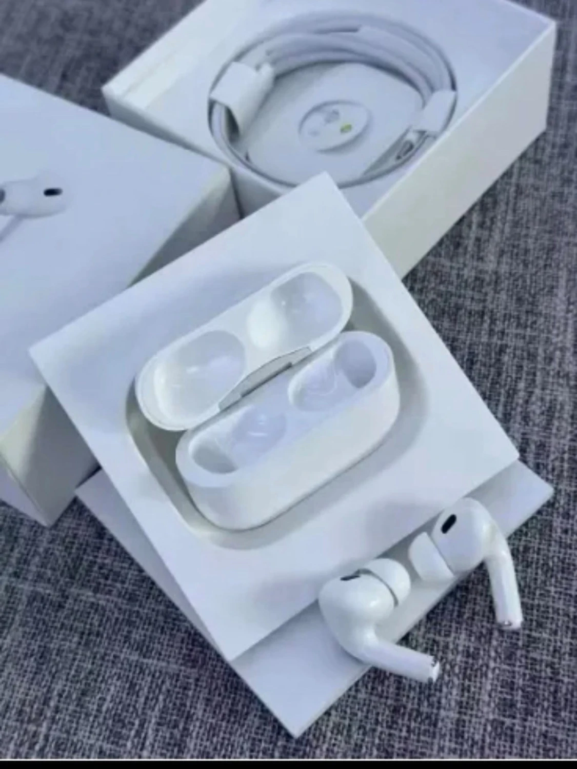 AirPods Pro 2 - 1