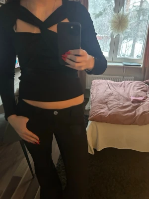 Svart topp - Svart topp