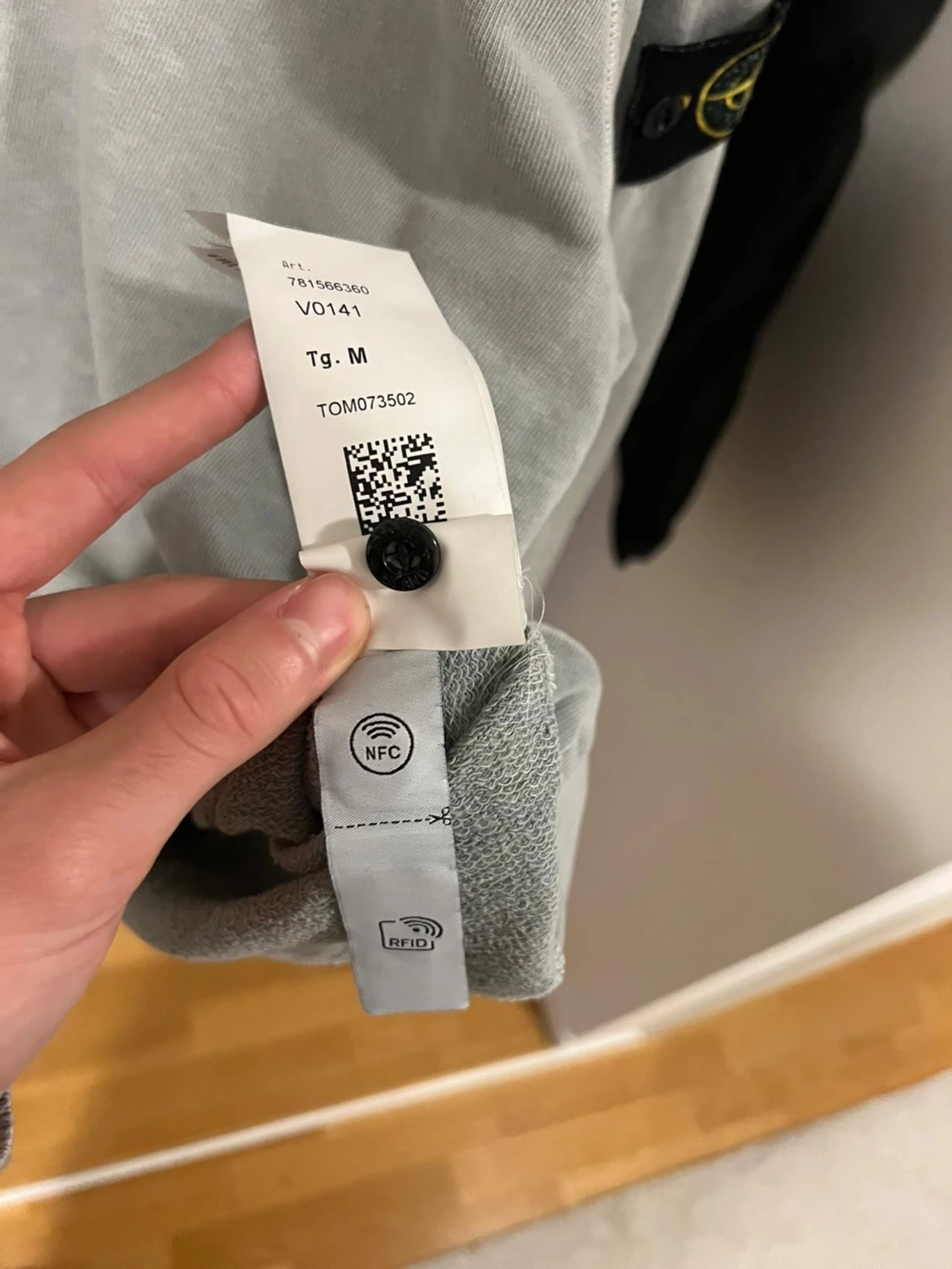 Ljusgrå sweatshirt från Stone Island - 3