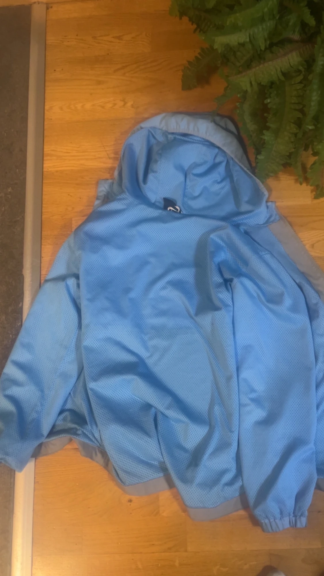 Blå och grå vindjacka från Under Armour - 1