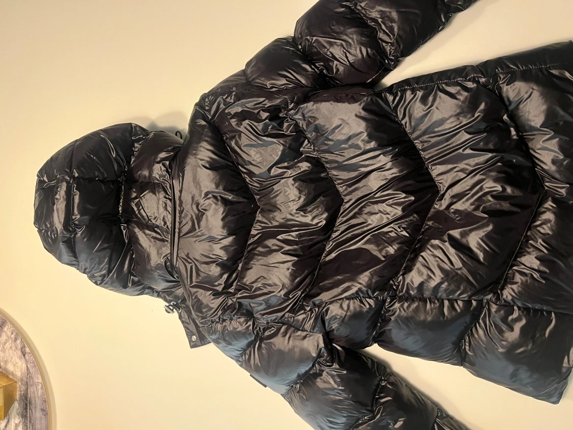 Svart pufferjacka från Hugo BOSS - 3