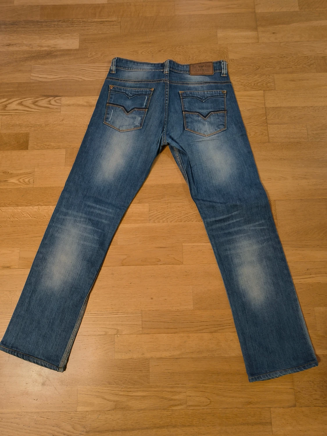 Blå Diesel jeans straight fit - 1