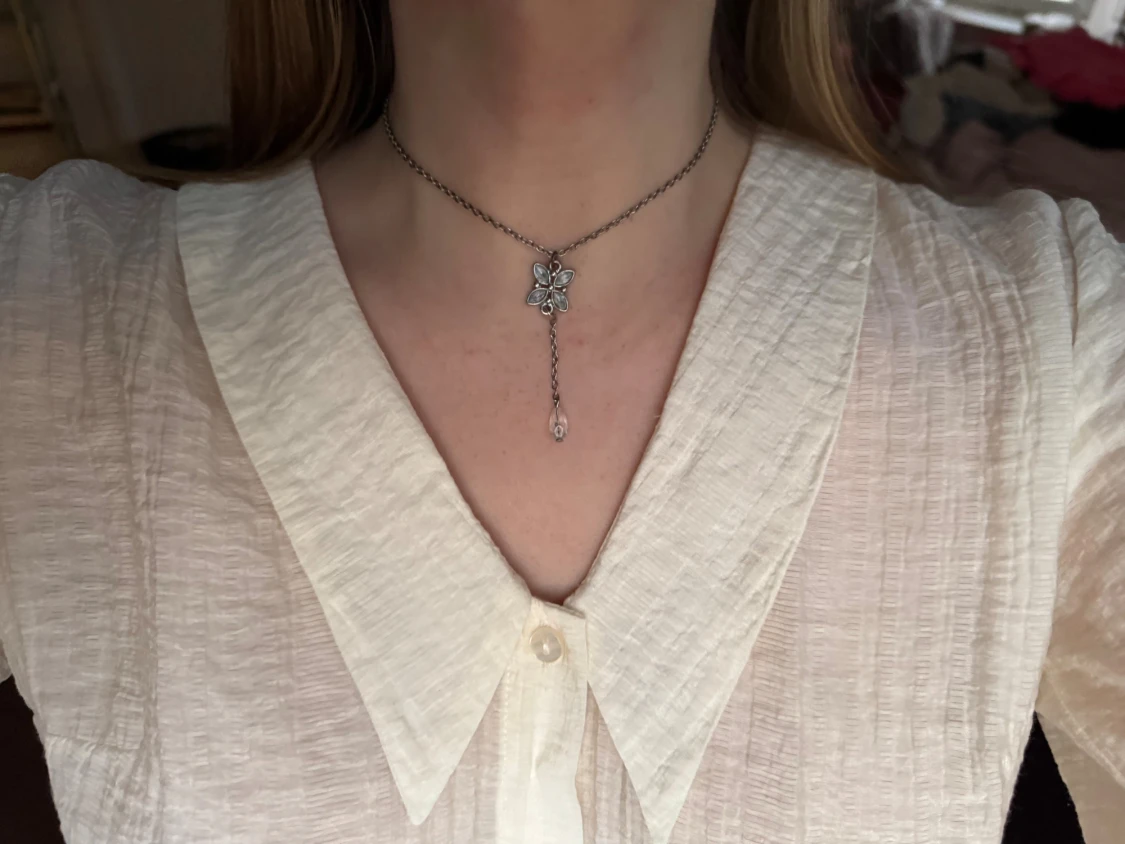 Handgjort repurposed halsband  - 4