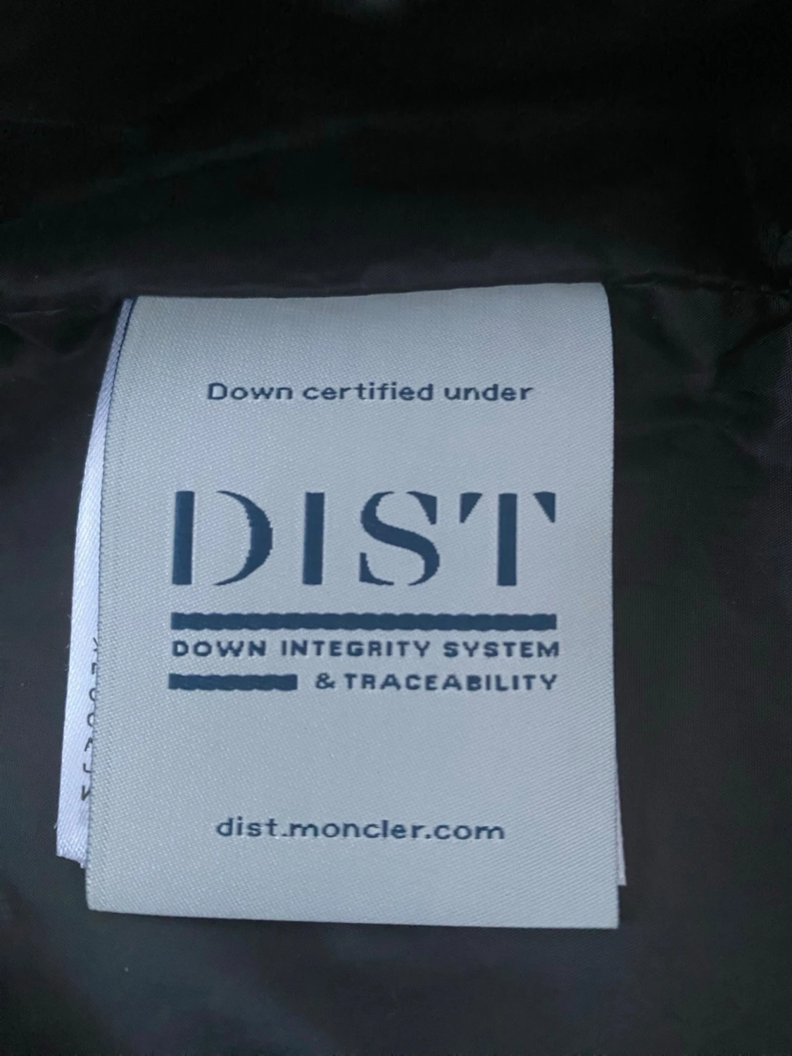 Svart Moncler dunjacka med huva - 3