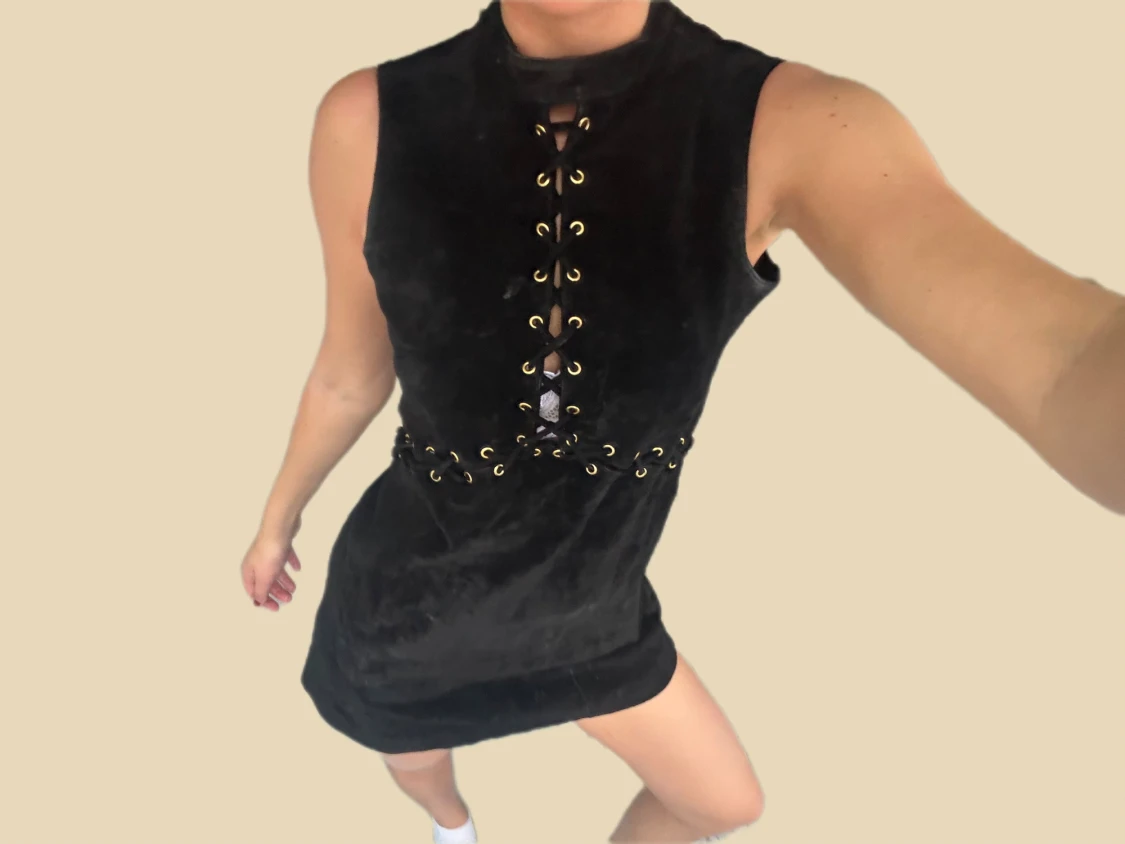 Äkta mockaklänning med snörning brun - 1