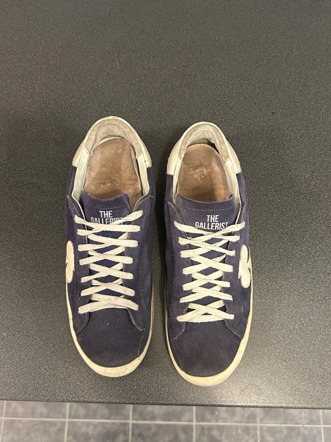 The Gallerist skor - 2