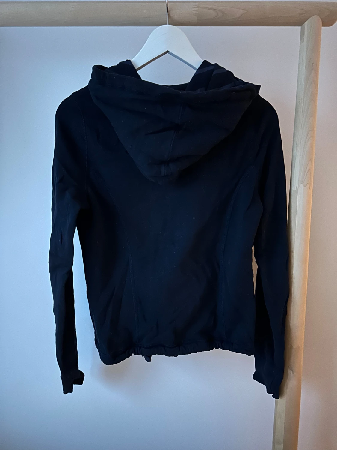 Abercrombie & Fitch hoodie – mörkblå - 1
