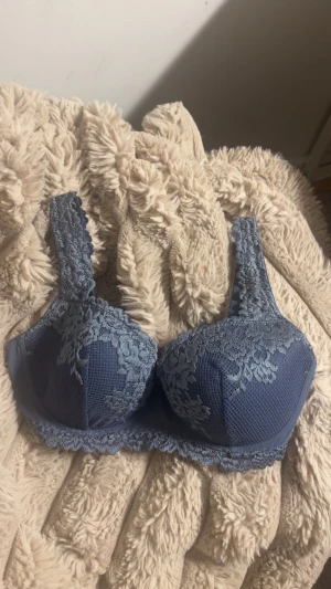 Intimissimi bh  - Nästan aldrig använd!! 