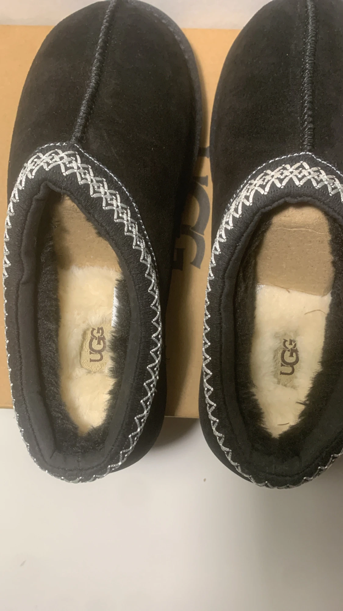 Svarta UGG slip-in mockatofflor - 2