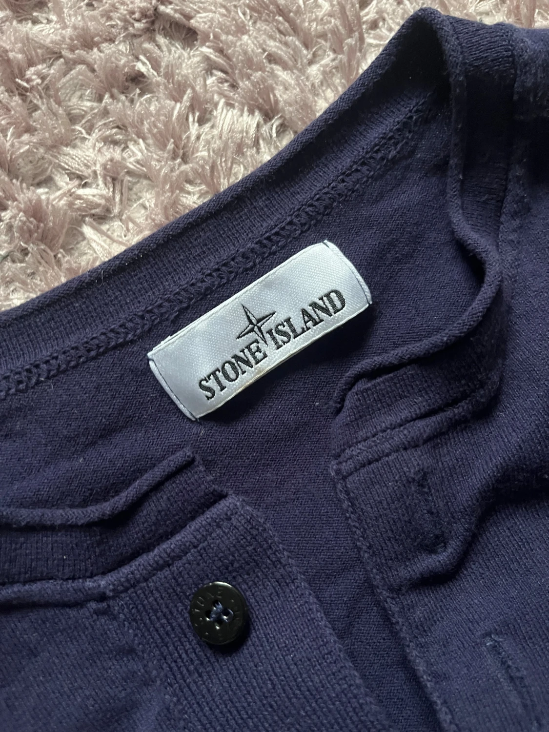 Mörkblå långärmad Stone Island tröja