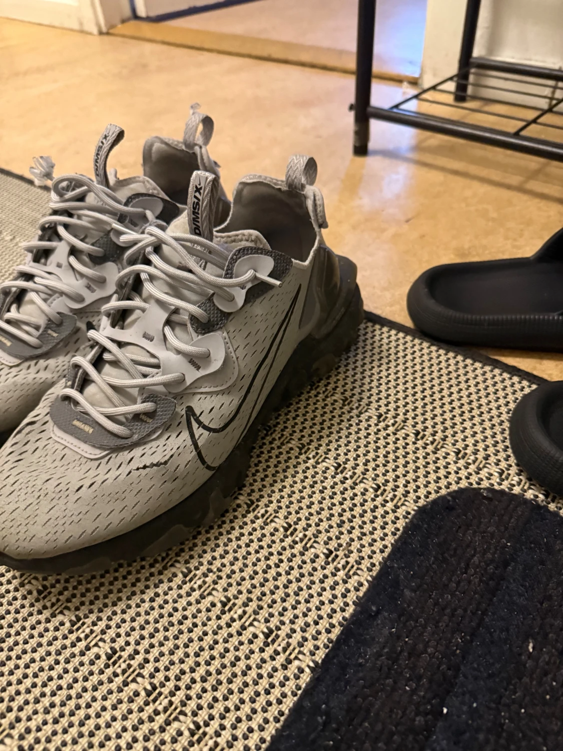 Nike React grå  - 1