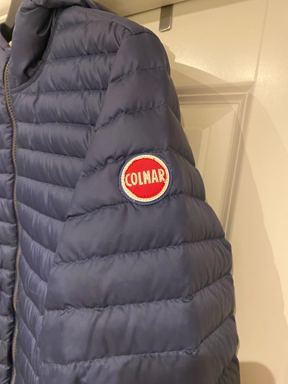 Mörkblå Colmar dunjacka med huva - 3