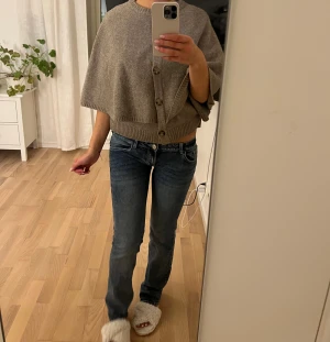 Poncho/stickad - Super fin poncho från zara