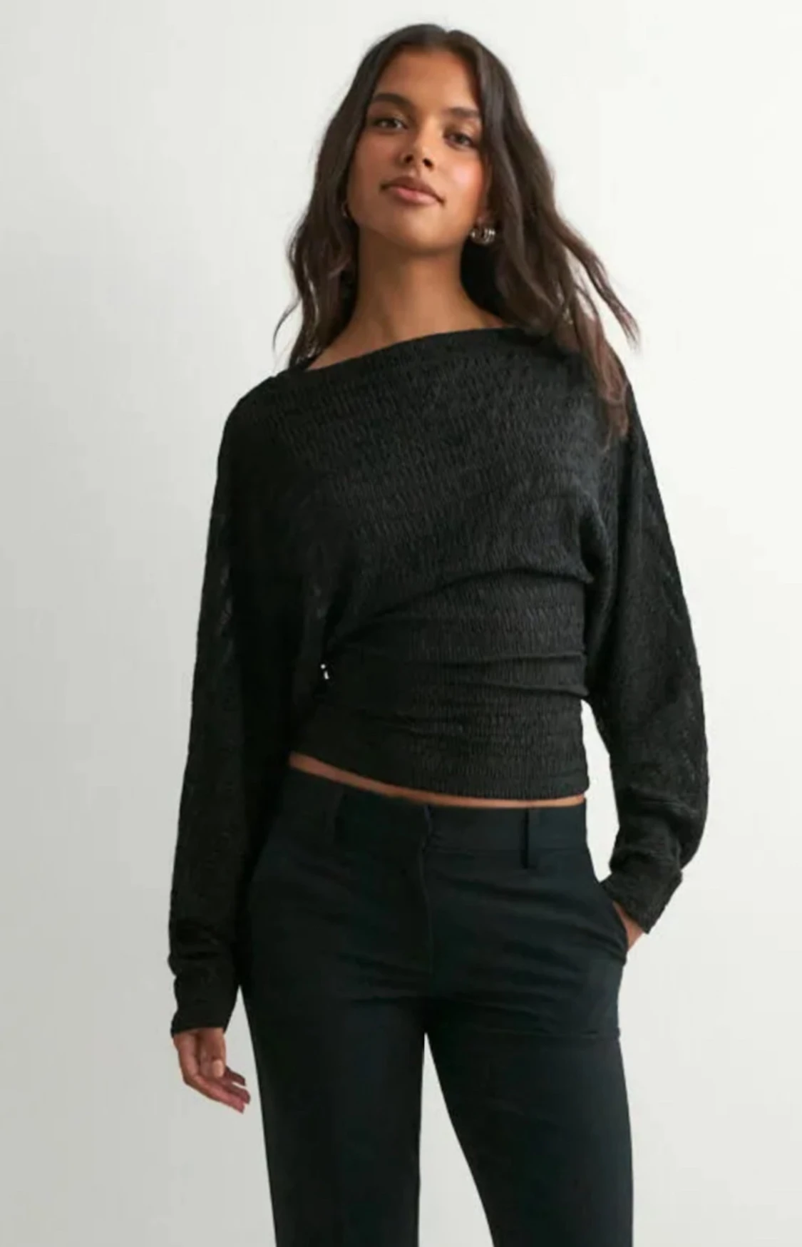 Svart croppad topp med struktur