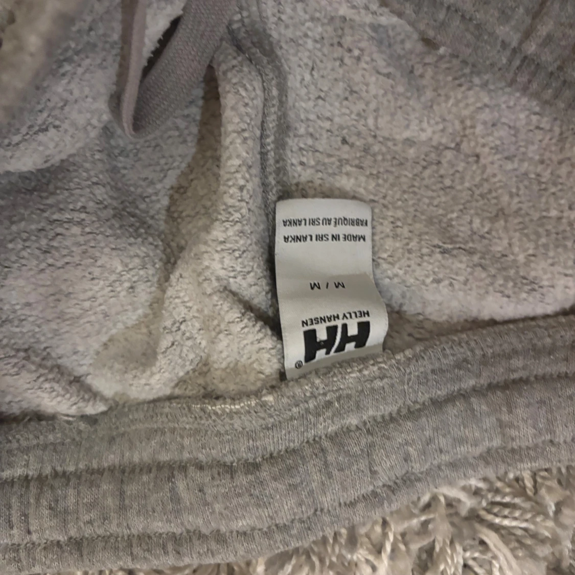 Grå mjukisbyxor från Helly Hansen - 2