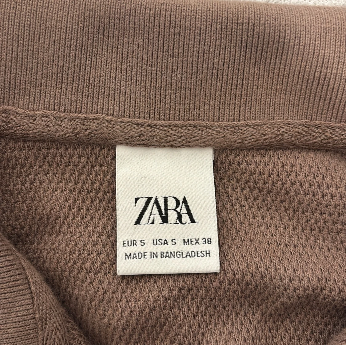 Brun pikétröja från Zara - 2