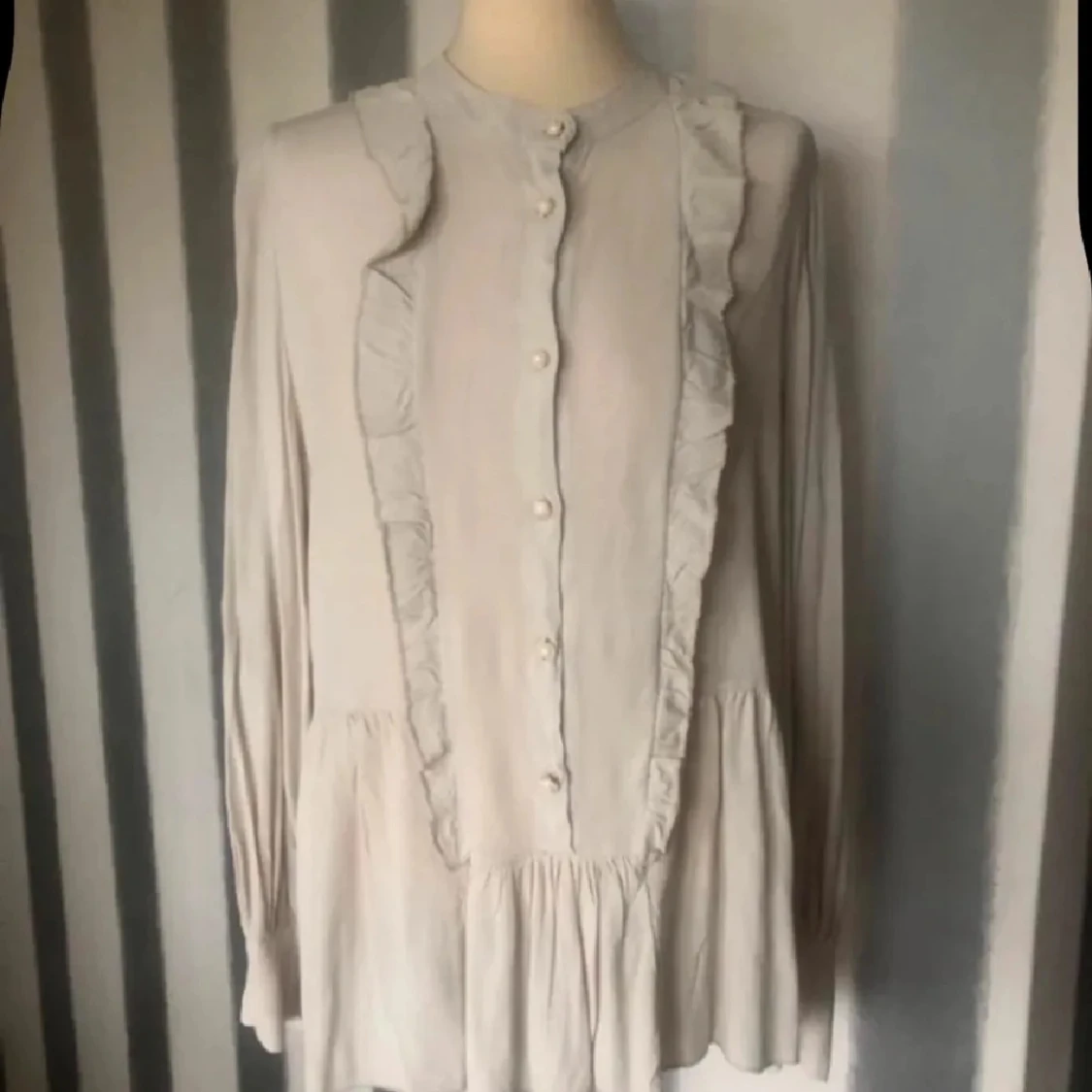 Blus från danska Copenhagen Luxe Ny