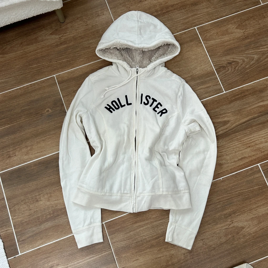 Hollister zip med foder - 1