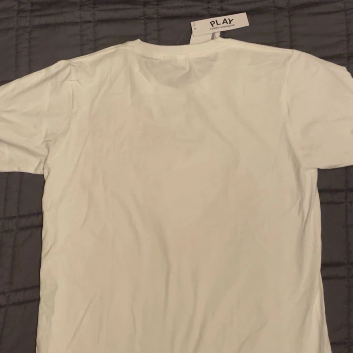Vit t-shirt Comme des Garçons Play (prisförslag)  - 2