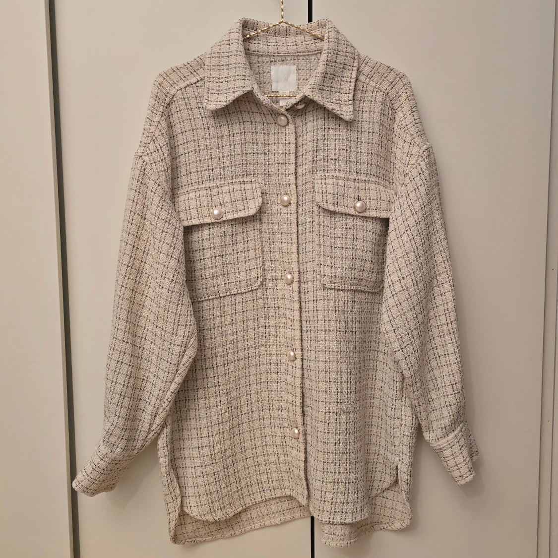H&M tweed överskjorta