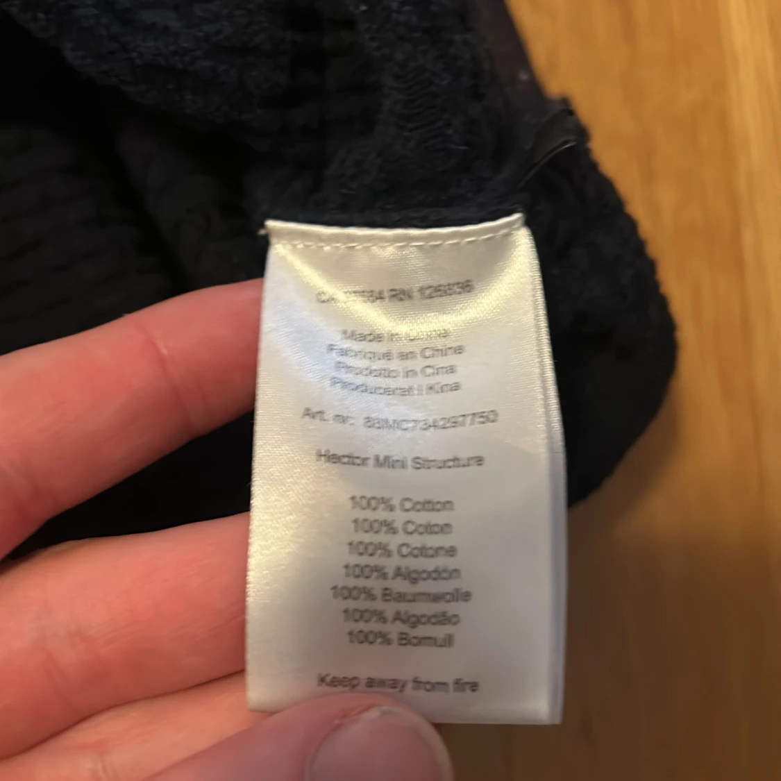 Mörkblå stickad tröja J.Lindeberg - 2