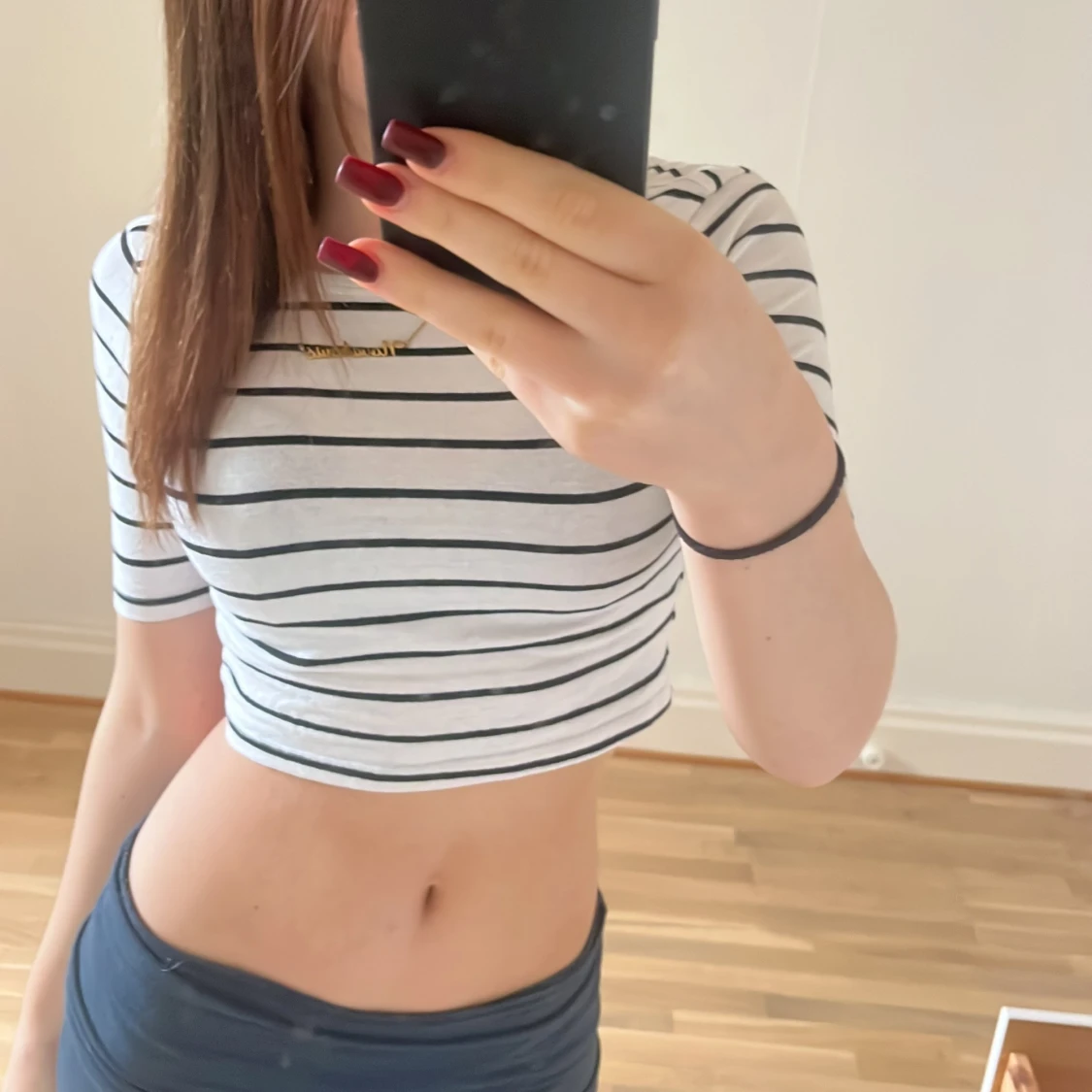 Vit och svart randig croppad topp