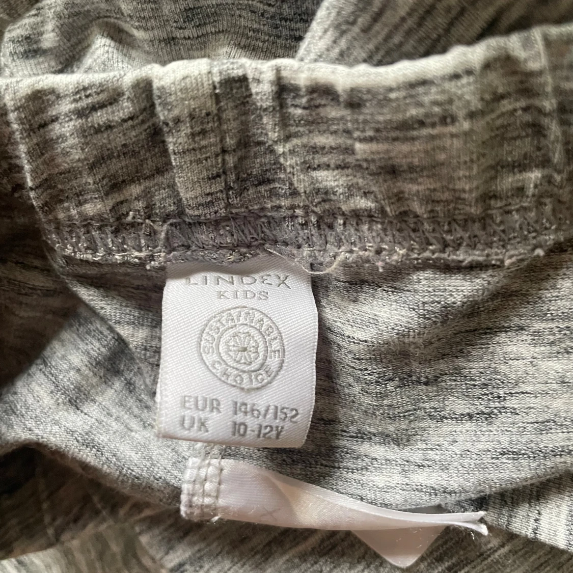 Grå leggings från Lindex, strl 146/152 - 2