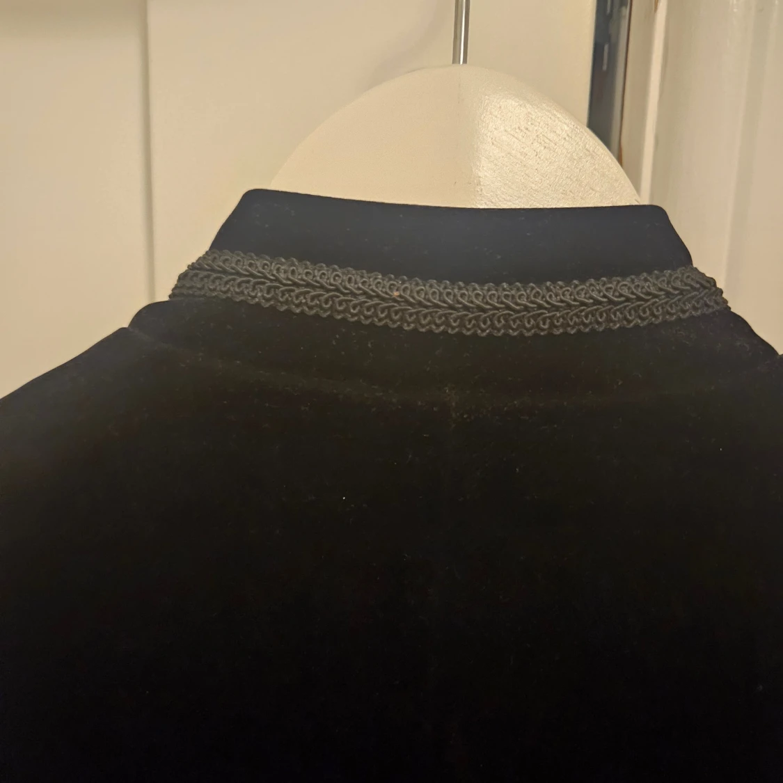 Svart kavaj i sammet från Neo Noir - 2